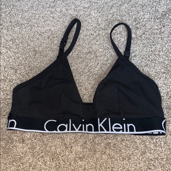 Calvin Klein Other - Calvin Klein black bralette size M.